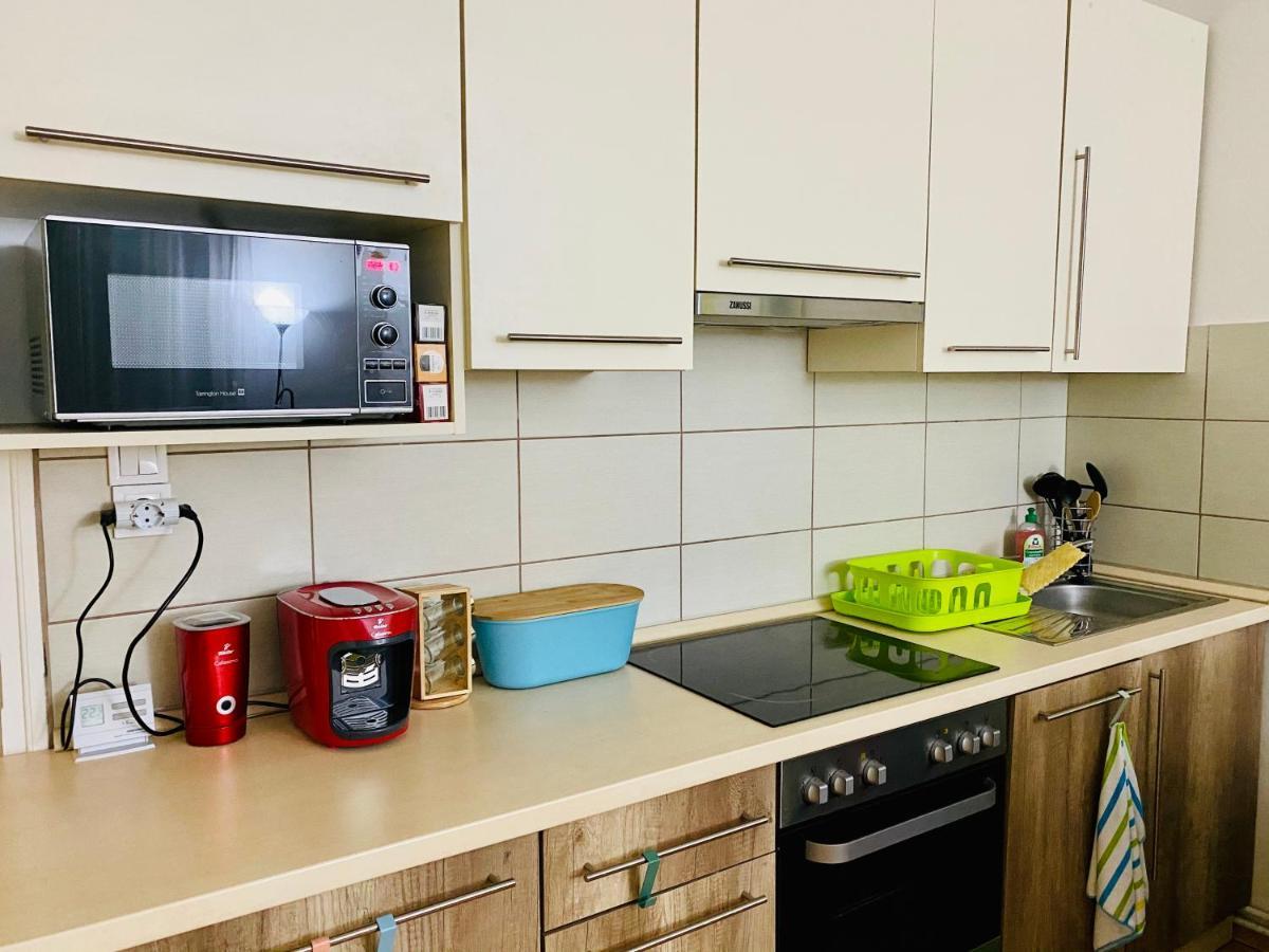 Kálvária Apartman Szeged Esterno foto